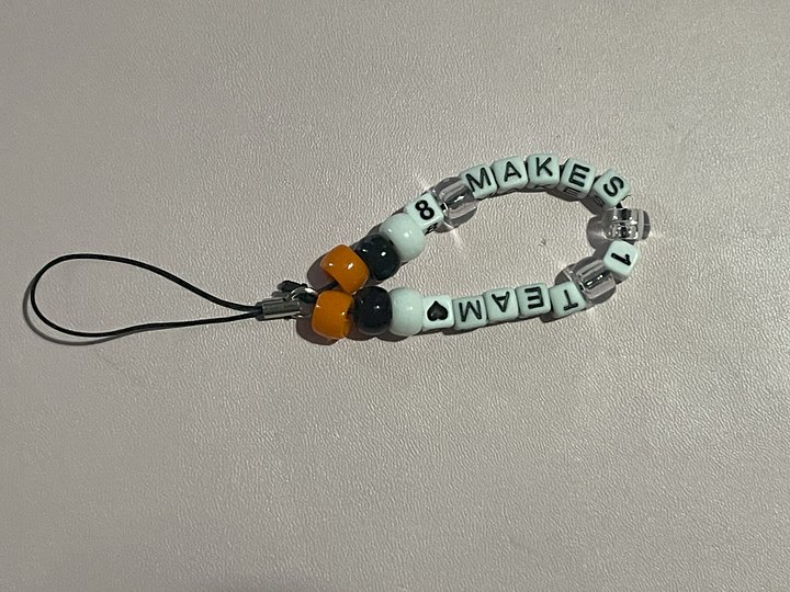 Kpop Group Slogan Bead Keyrings product image (2)