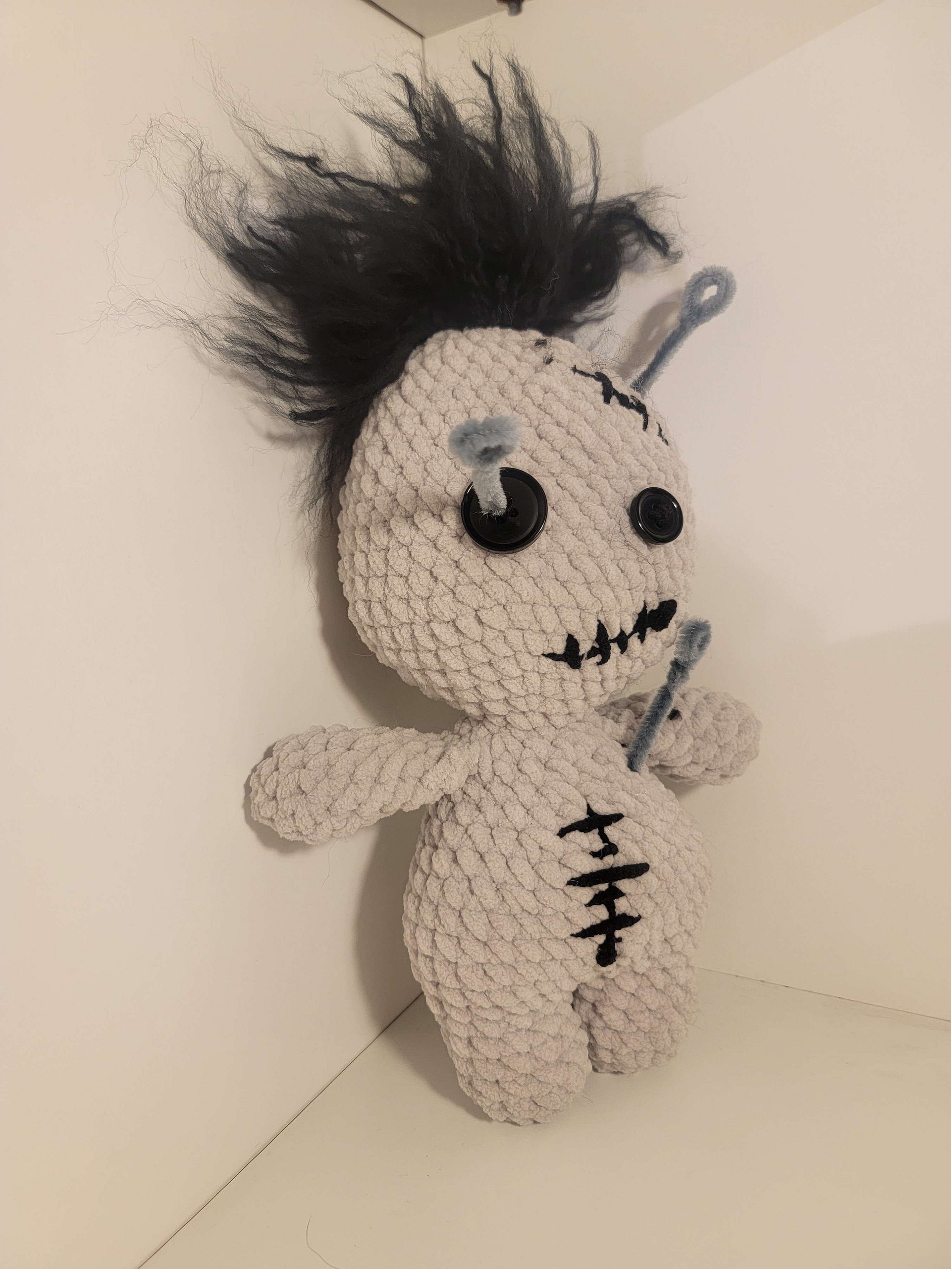 Voodoo doll product image (1)