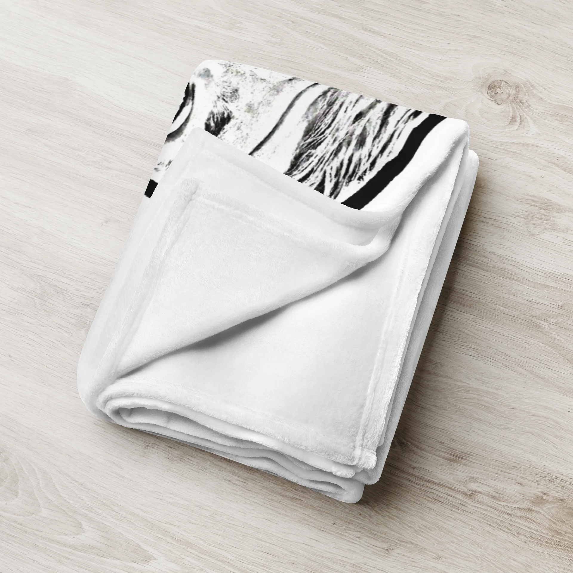 Bearded_Squirrel Cozy Printed Throw product image (8)