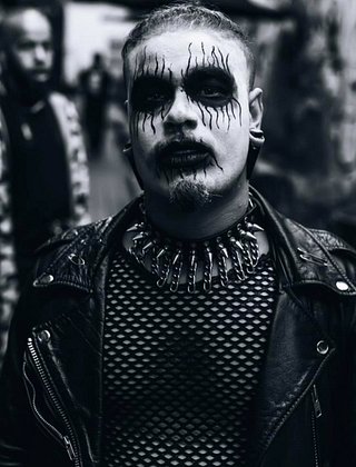 Kreature La Goth signs with E-Train Records