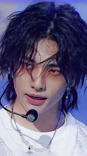 Kpop Collection: Hyunjin 🦙 
Available and out now!
Shop at Shop.Sansite.click