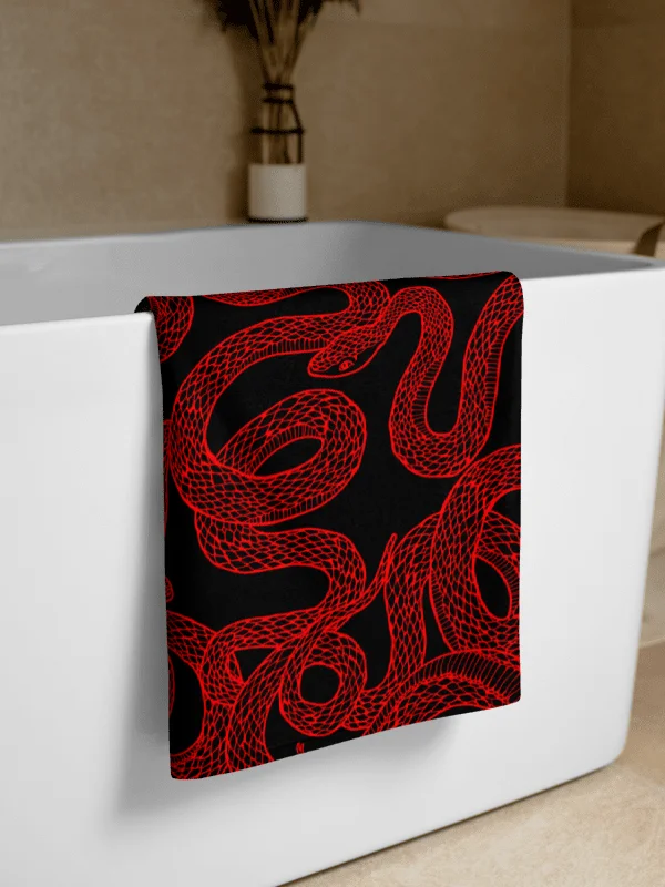 Serpentine Beach Towel in Red product image (1)
