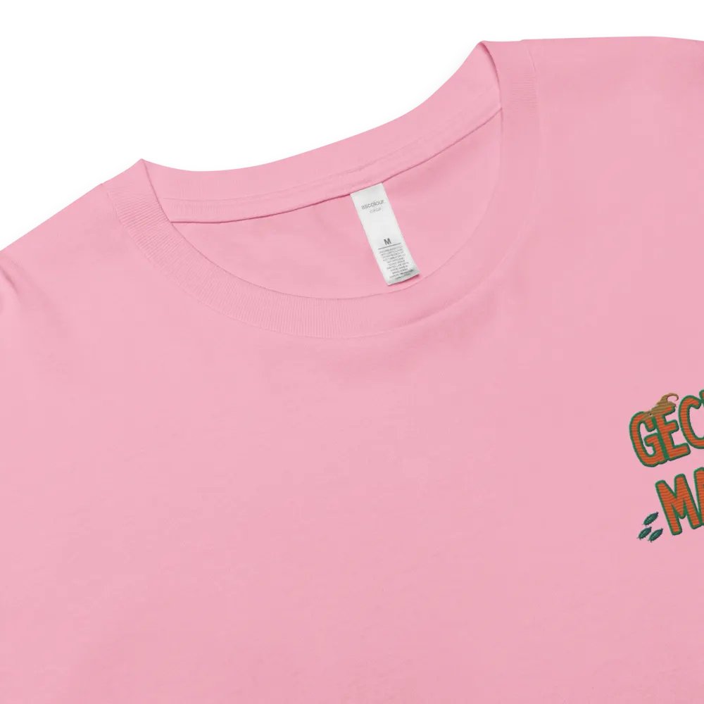 Gecko Mama Crop Top product image (22)