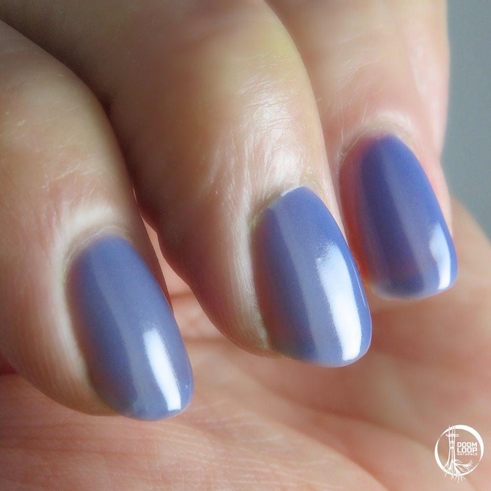 NO FUTURE BUT THE SKY - Solar Blue to Purple Glow In The Dark Jelly Polish product image (5)