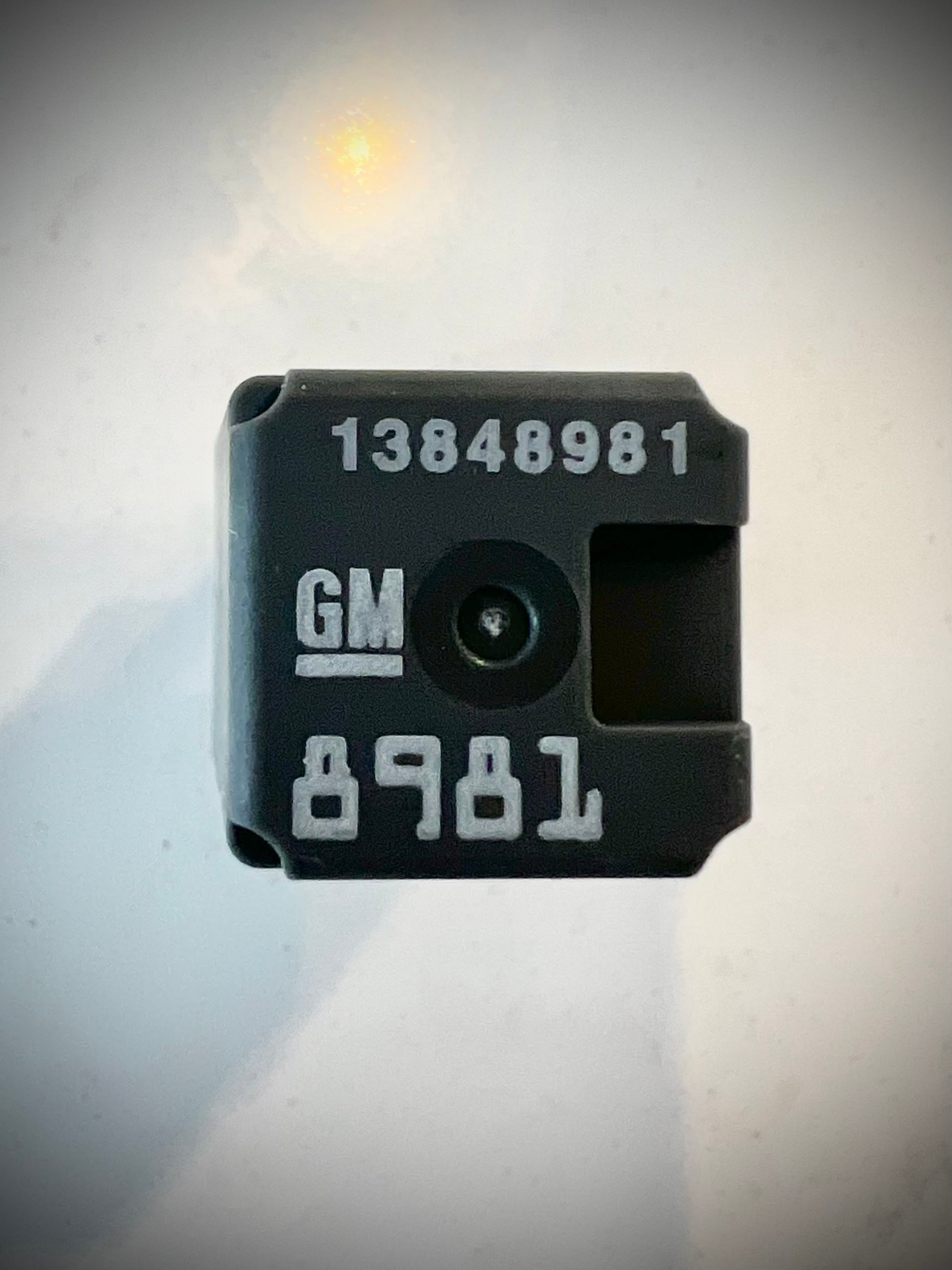 Modified LT4 Camaro ZL1 & ZL1 1LE Intercooler Pump Relay product image (10)