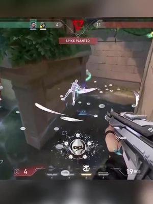 #valorant #val #clip #highlight #ace #stream #streamer #twitch #vandal #kuronami #gaming #pc #fypage 