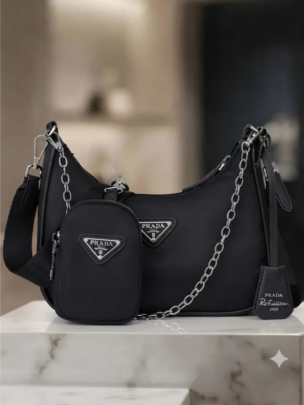 PRADA حقيبة نسائية برادا هاي كوالتي مصنوعة من قماش product image (1)