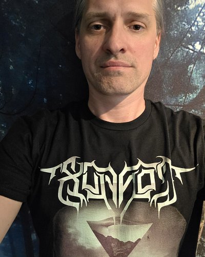 Sure I wear my own merch! 

https://confluxco-shop.fourthwall.com