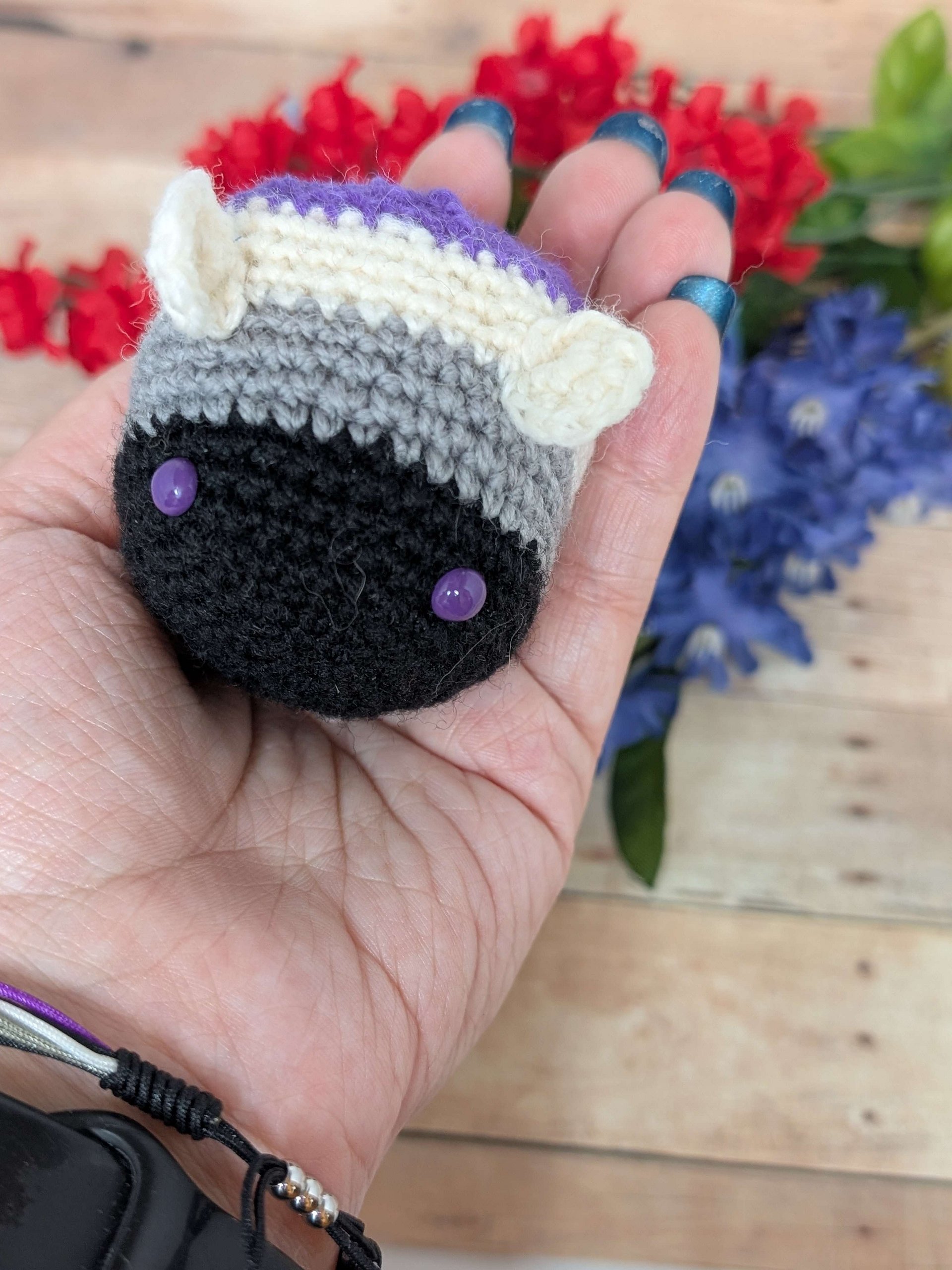 [PRE-ORDER] Asexual Pride Bee Plush product image (3)