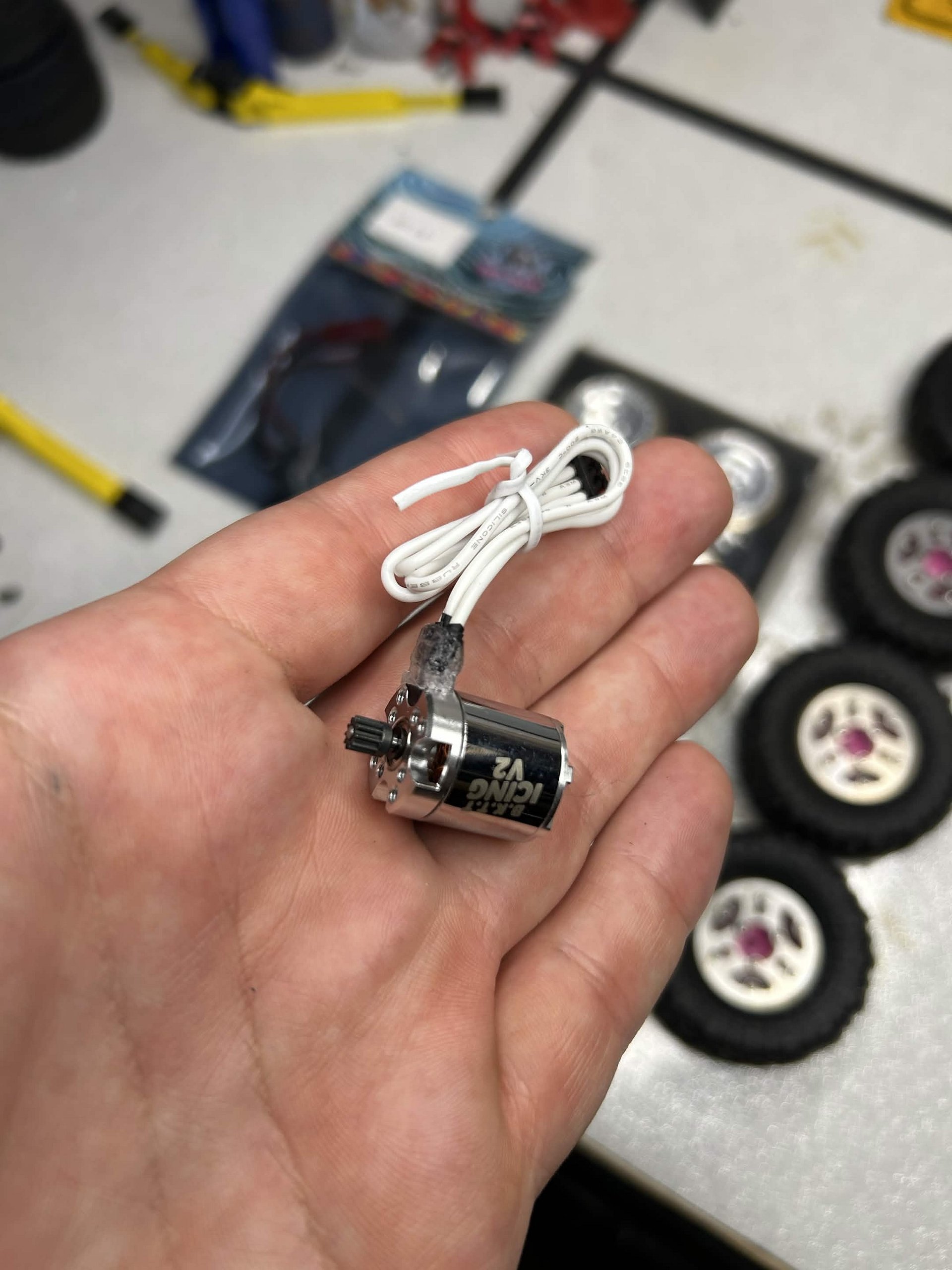Random stuff product image (3)