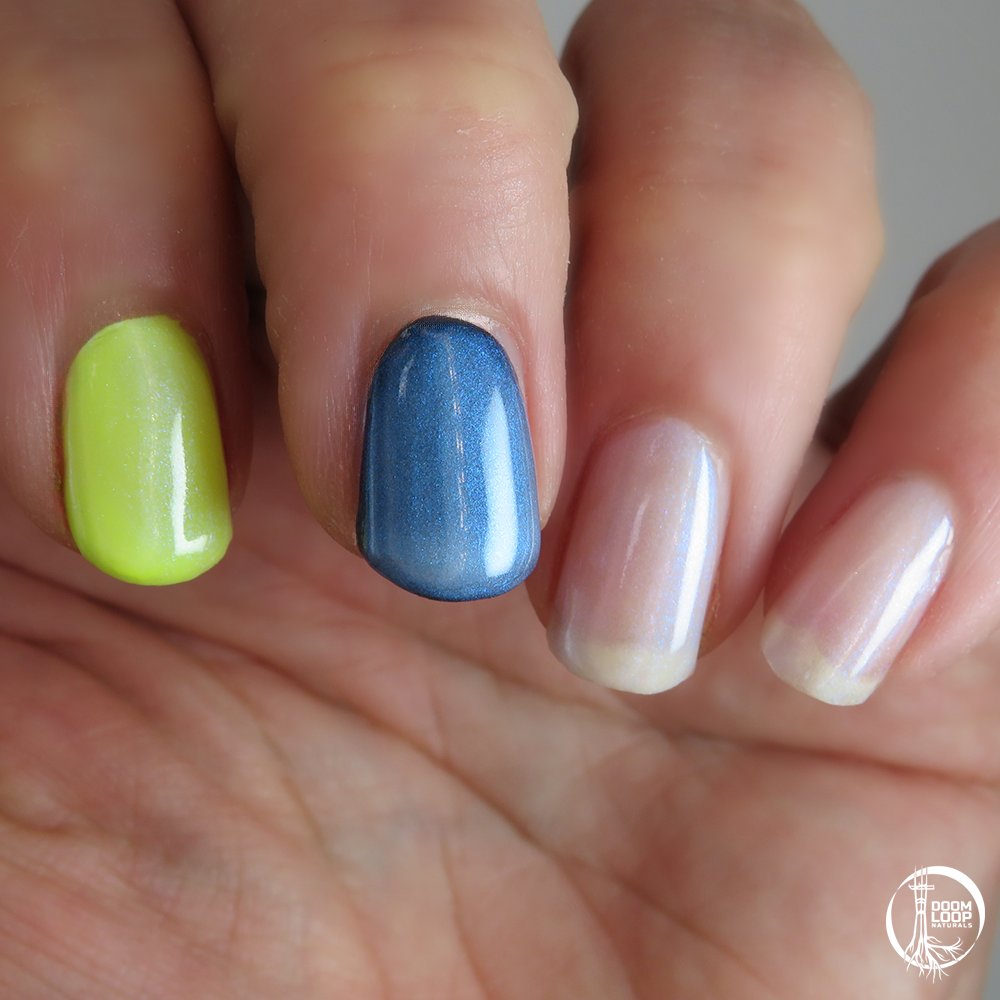 THE HITCHHIKER - Glow In The Dark Subtle Blue Shimmer Topper product image (3)
