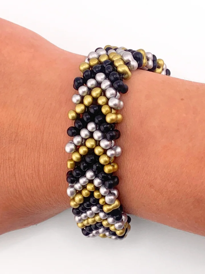 Chevron Peanut Bead Bracelet - Black/Gold product image (1)