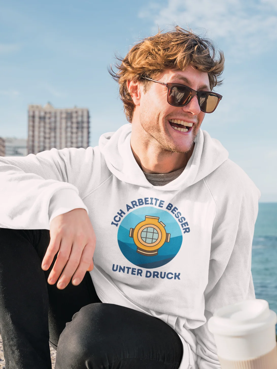 Ich arbeite besser unter Druck Hoodie product image (3)