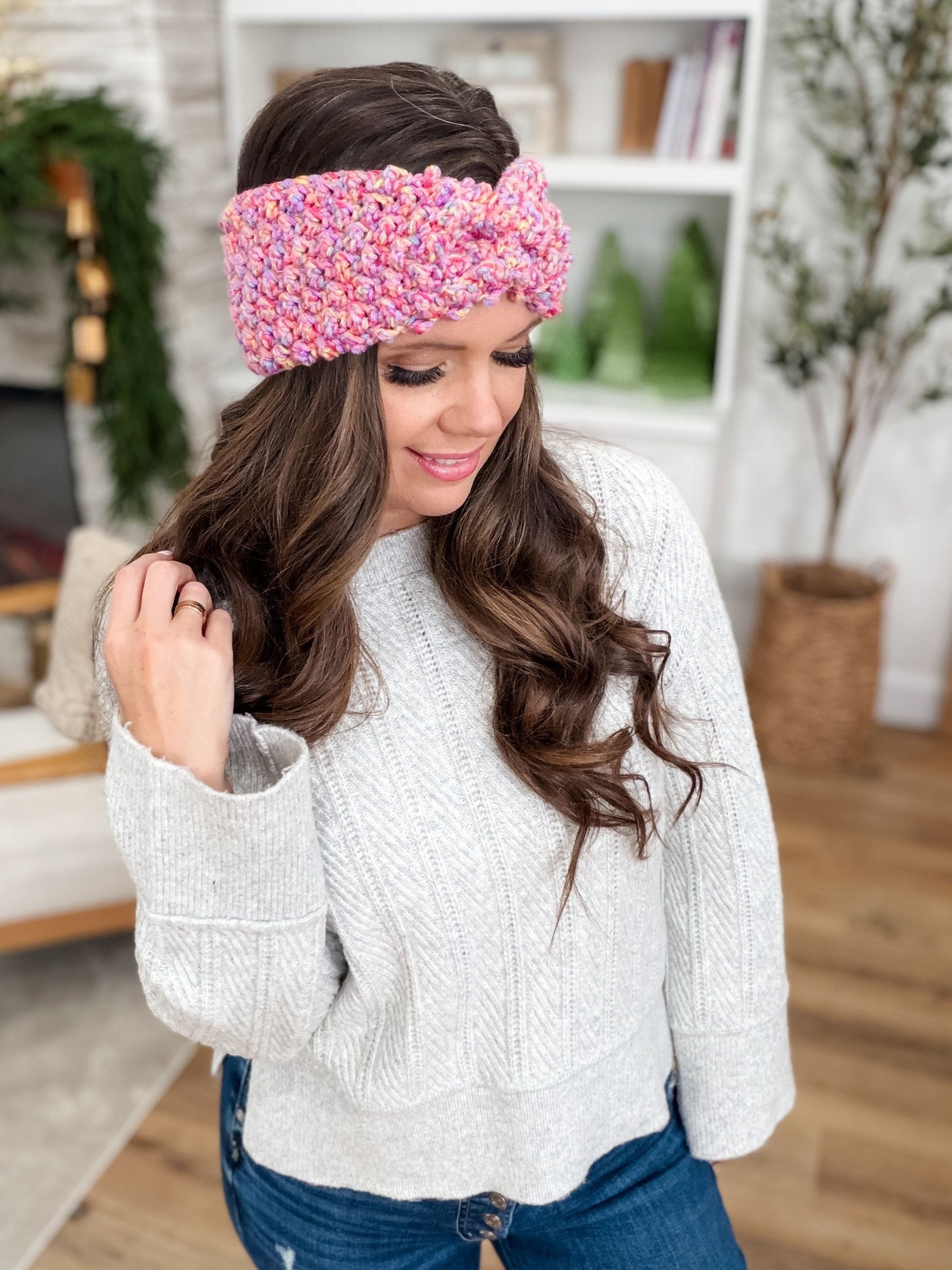 Winterberry Ear Warmer Crochet Pattern product image (5)