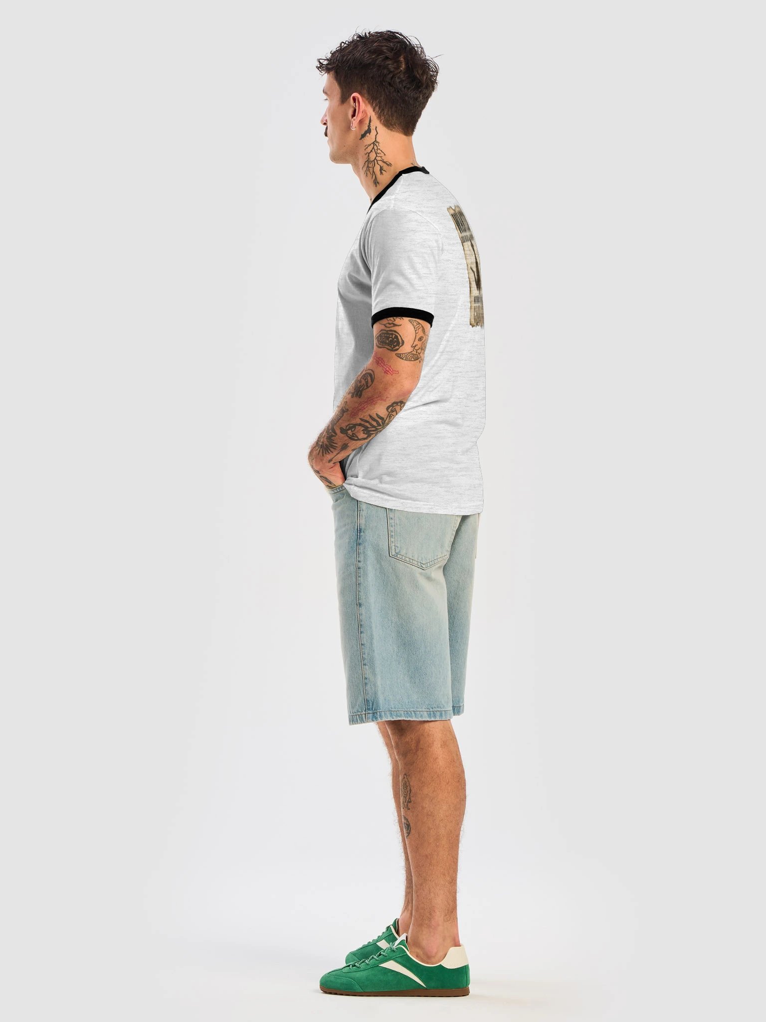 Cash Creed Wanted Poster Ringer Tee product image (36)