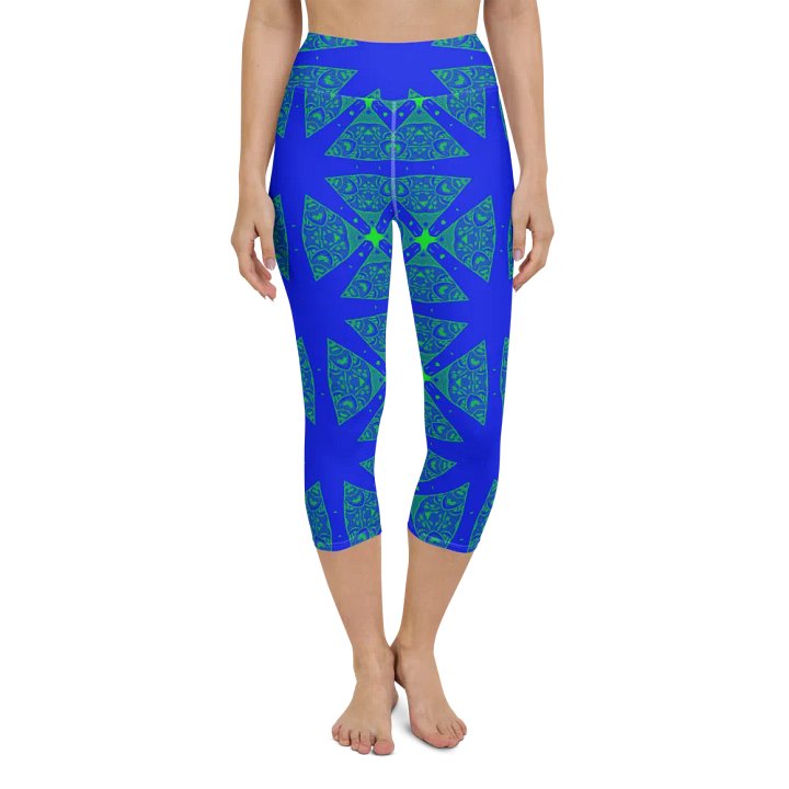 Geometric Gems Capri Leggings product image (1)