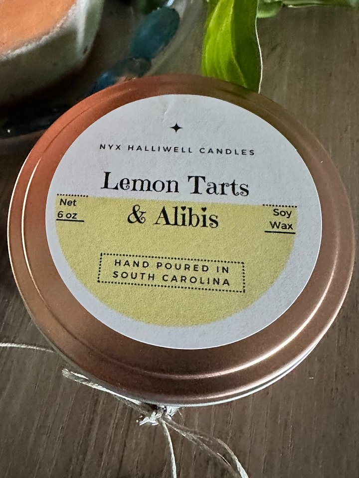 🍋 Lemon Tarts & Alibis Candle product image (1)