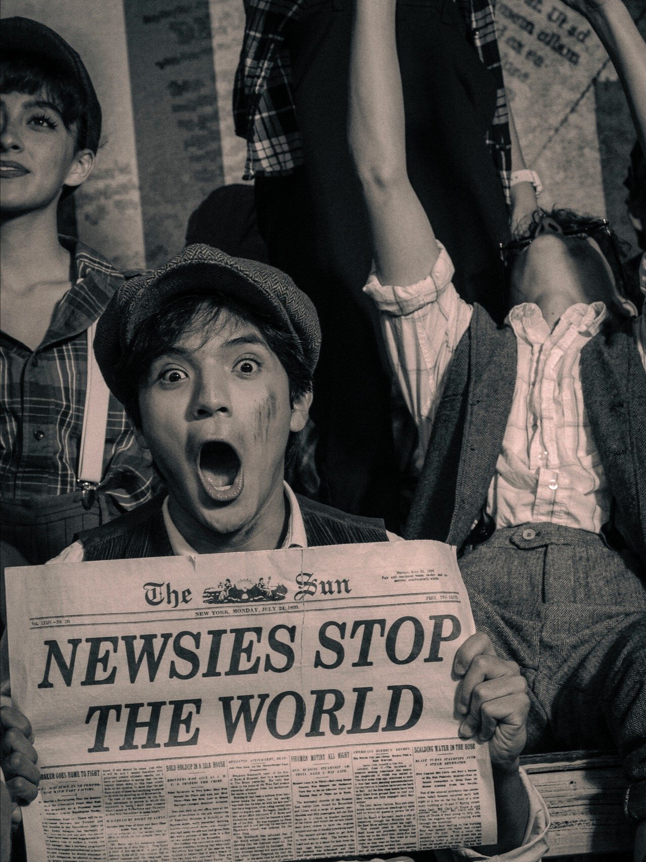 'Newsies' Candids/Portraits product image (1)
