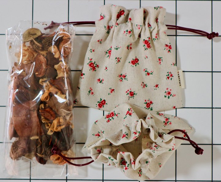 Aromatic Incense Sachet / Düftsäckchen product image (2)