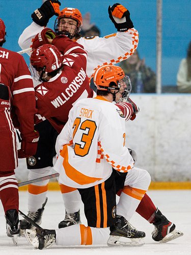 STRICK SCORES TWO IN THE FIRST!!

#hockeytop | #icevols