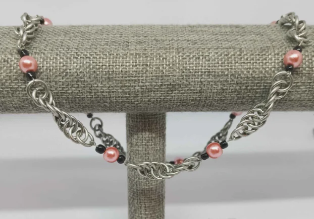 Pearl essence necklace product image (5)