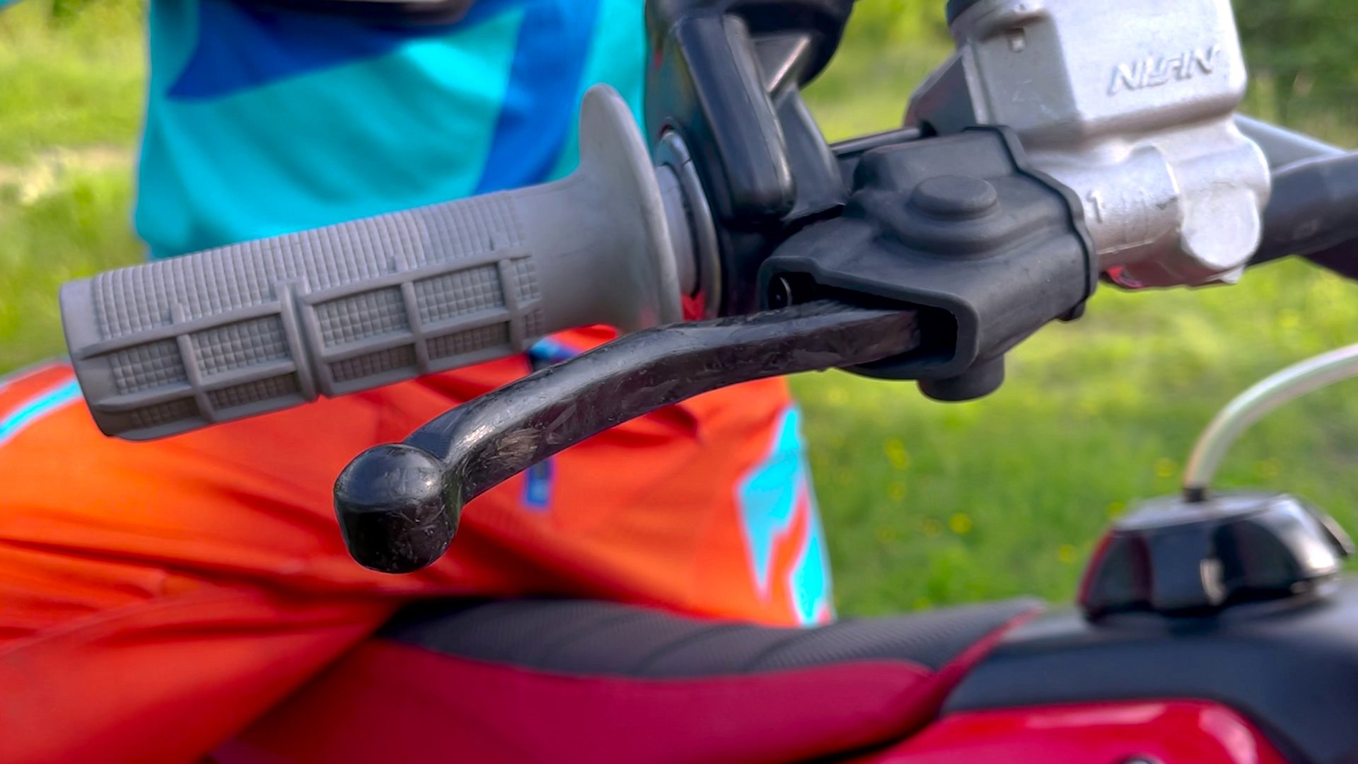 Carbon Fiber Brake Lever - Honda CR125 2002 | digital diy project product image (7)
