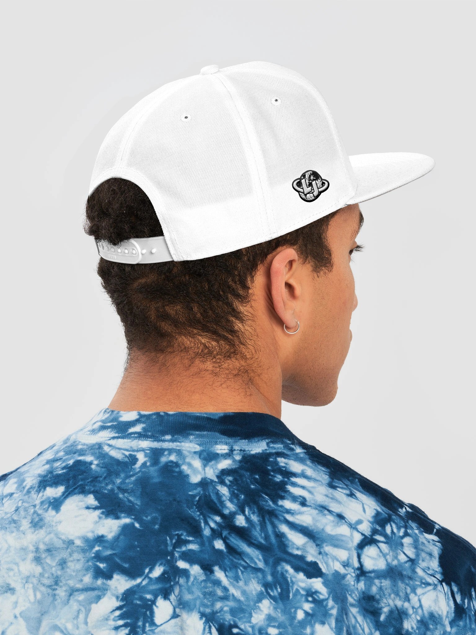 "Icon" Flat Snapback Cap in White product image (6)
