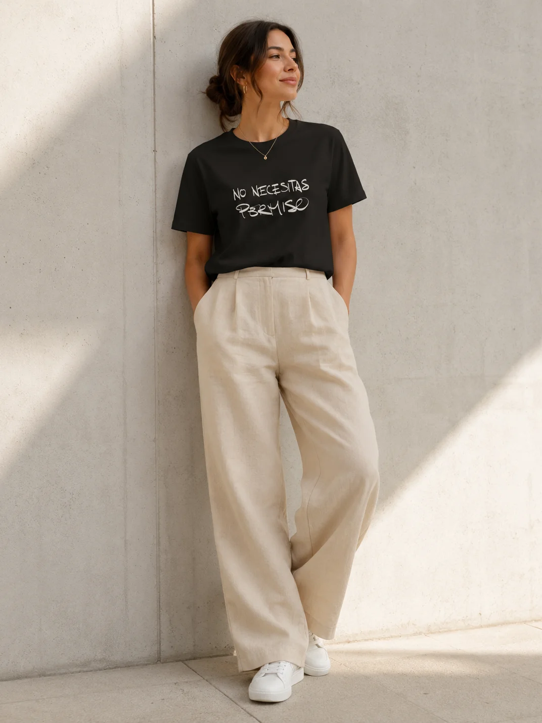 No Necesitas Permiso Essential T-Shirt | Regalo Empoderamiento Mujer Confianza product image (6)