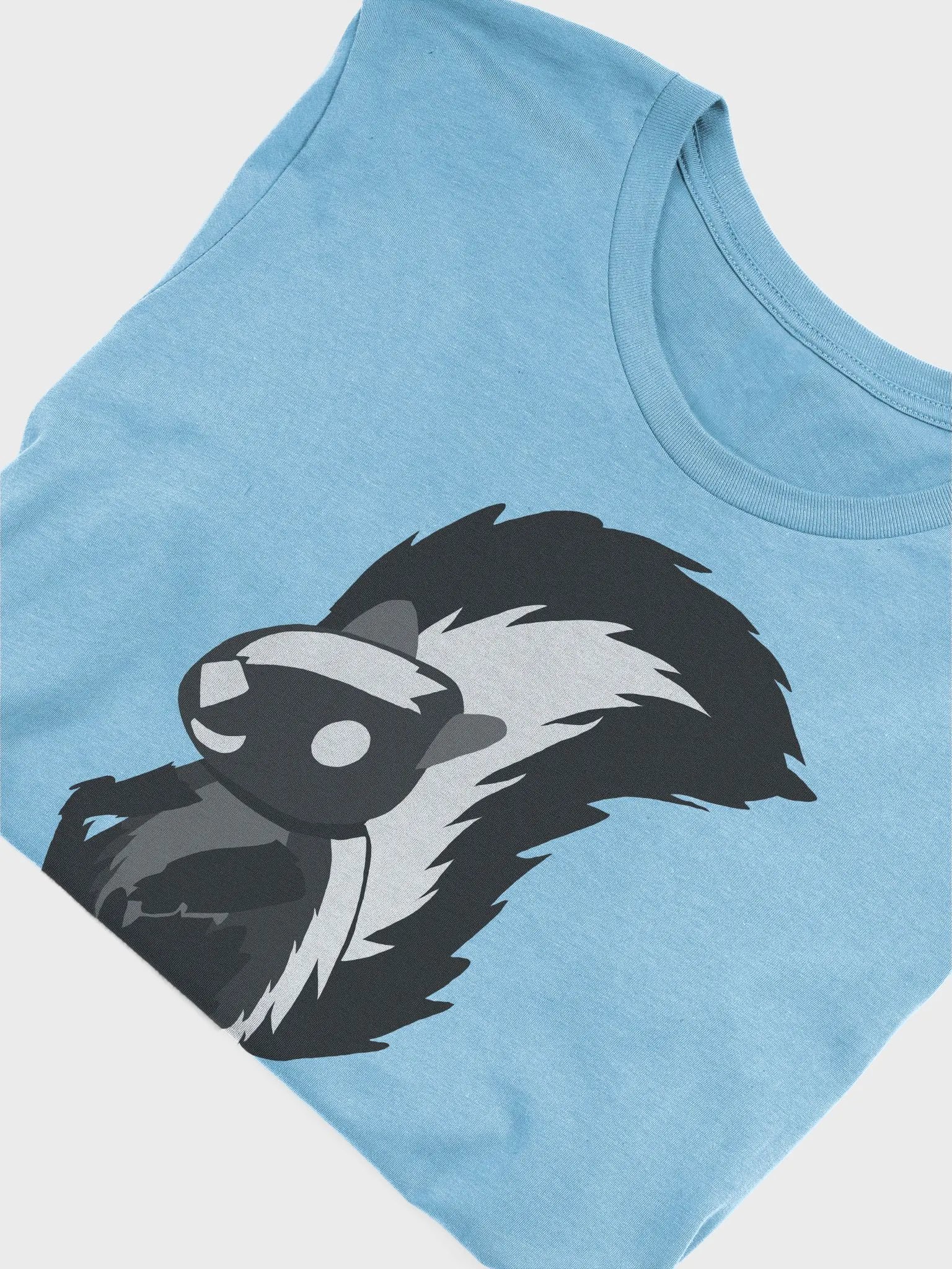 Skunk T-Shirt product image (85)