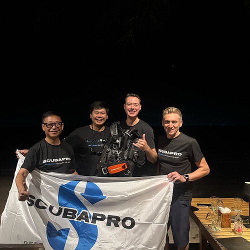 Thank you @divesupply and @scubapro for receiving the Certificate of Appreciation Award presented by Gianluca, Director of Sc...