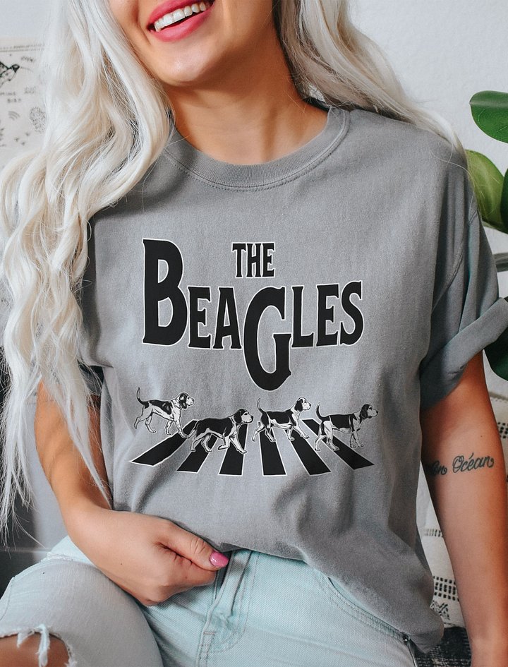 The Beagles T-Shirt of a Group of Beagles Crossing Abbey Road | Funny T-Shirt for Beagle Paw-rents product image (2)