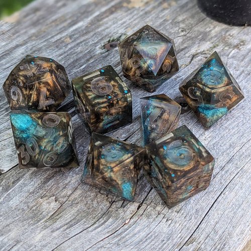 Every time I look at this set, I notice something different 👀 

Because isn't that the way with #dice? You can roll them a th...