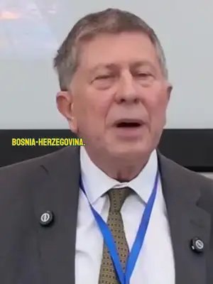 After Bosnia-Herzegovina separated from Yugoslavia in 1992, the danger of civil war among Serbs, Croats, and Muslims became immediate. The speaker describes a European/UN negotiation team, led by a former Portuguese diplomat, producing a draft agreement to devolve power to the regions—then says the U.S. moved to torpedo it. The war lasted three years. According to this account, European peace teams nearly settled it multiple times, but the U.S. tried to torpedo each effort. David Owen's memoirs, #Bosnia #Yugoslavia #Balkans #PeaceNegotiations #DavidOwen