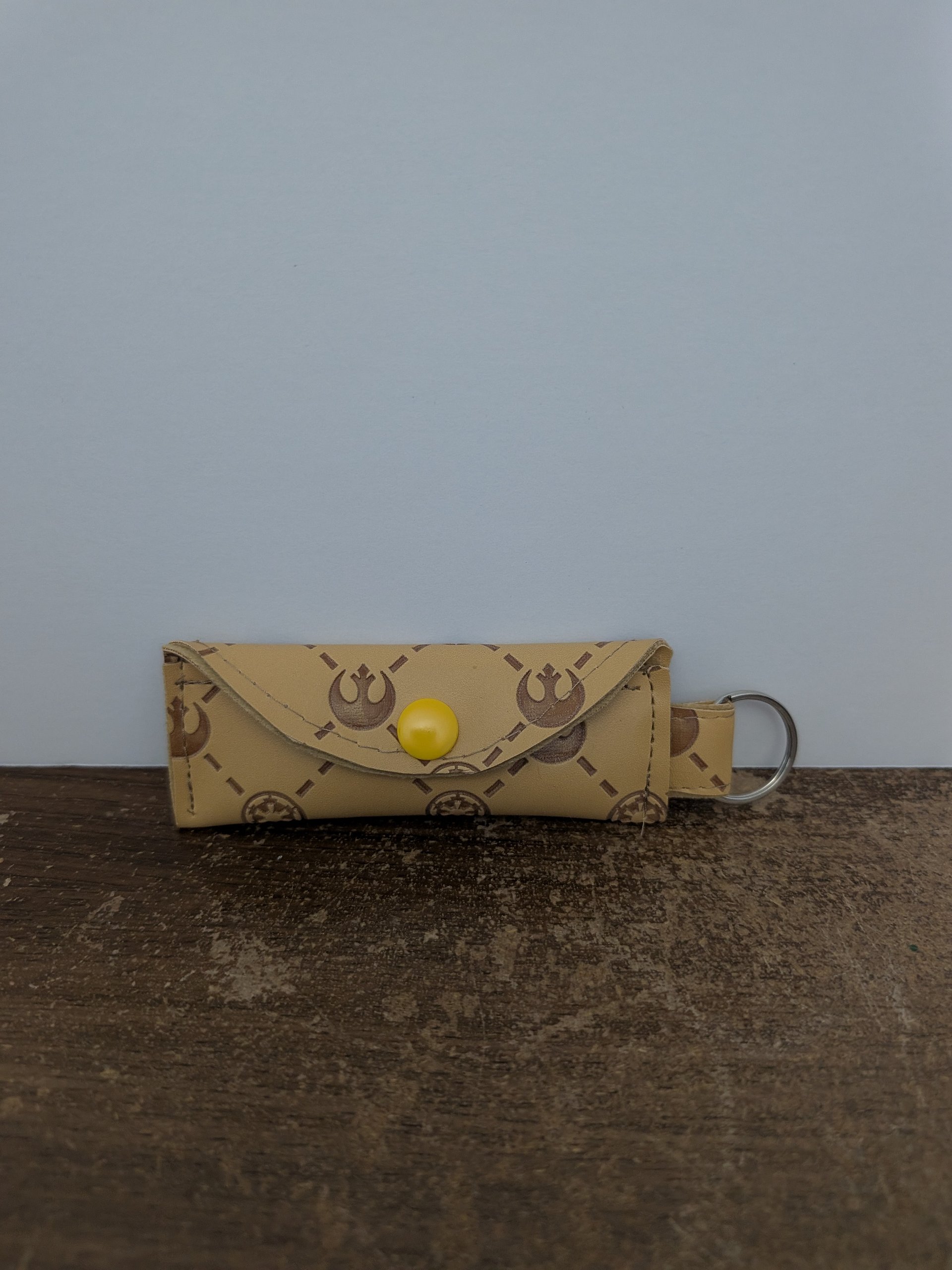 Space Opera chapstick Holder product image (1)