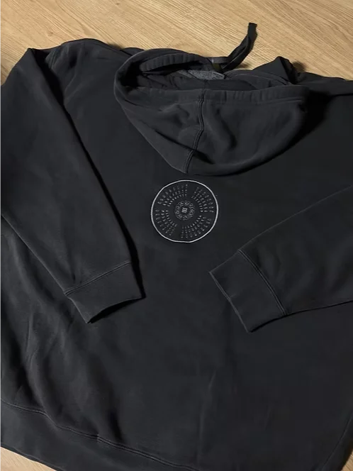 Unisex Clancy Dema Sketch Sweatshirt product image (3)