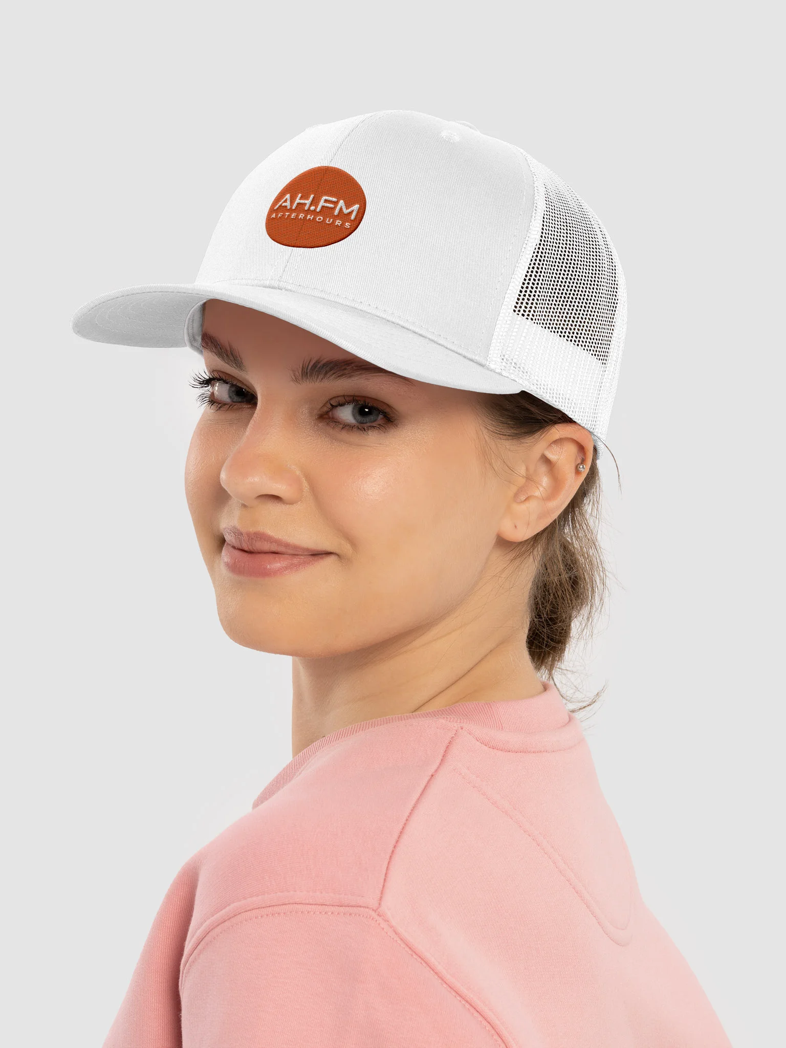 Retro Trucker Hat Limited Badge (stitched) product image (4)