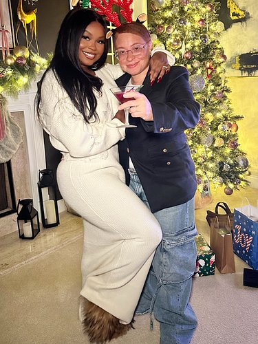 The Greatest Gift 🎁 😘🎄🥂✨ #TheWifeyannas #merryxmas