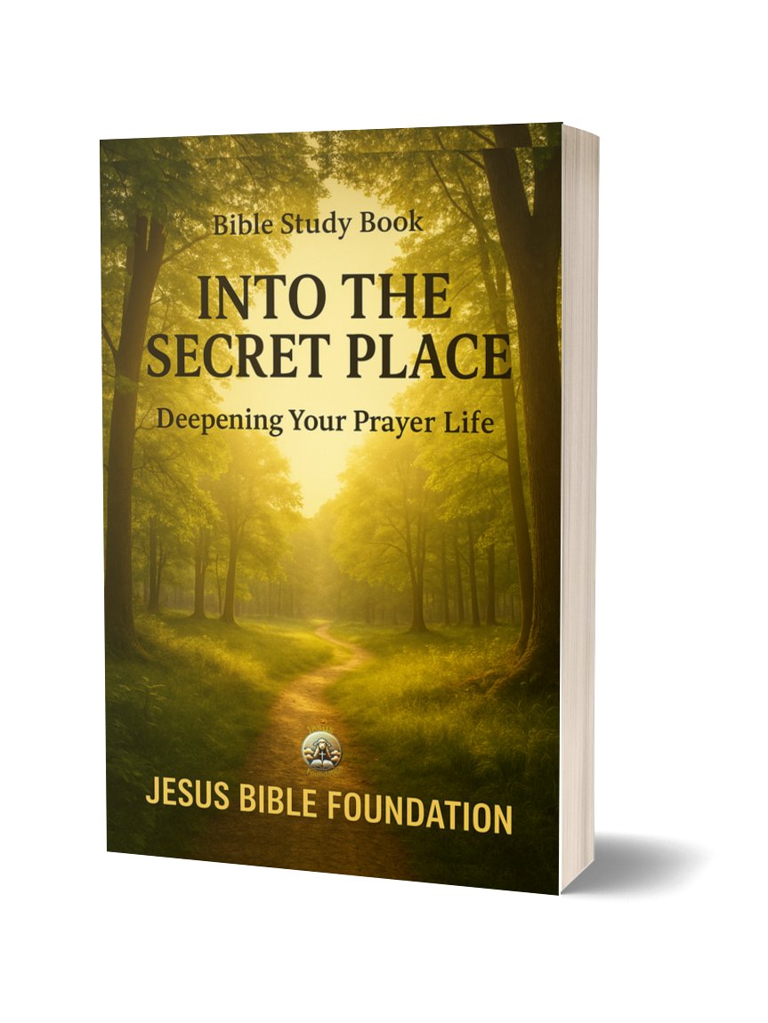 Bible Study Book Into the Secret Place: Deepening Your Prayer Life product image (1)