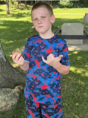 A little rest stop fun during our road trip with 8 kids #vanlife#familytravel#familyadventures #familyfun #kids