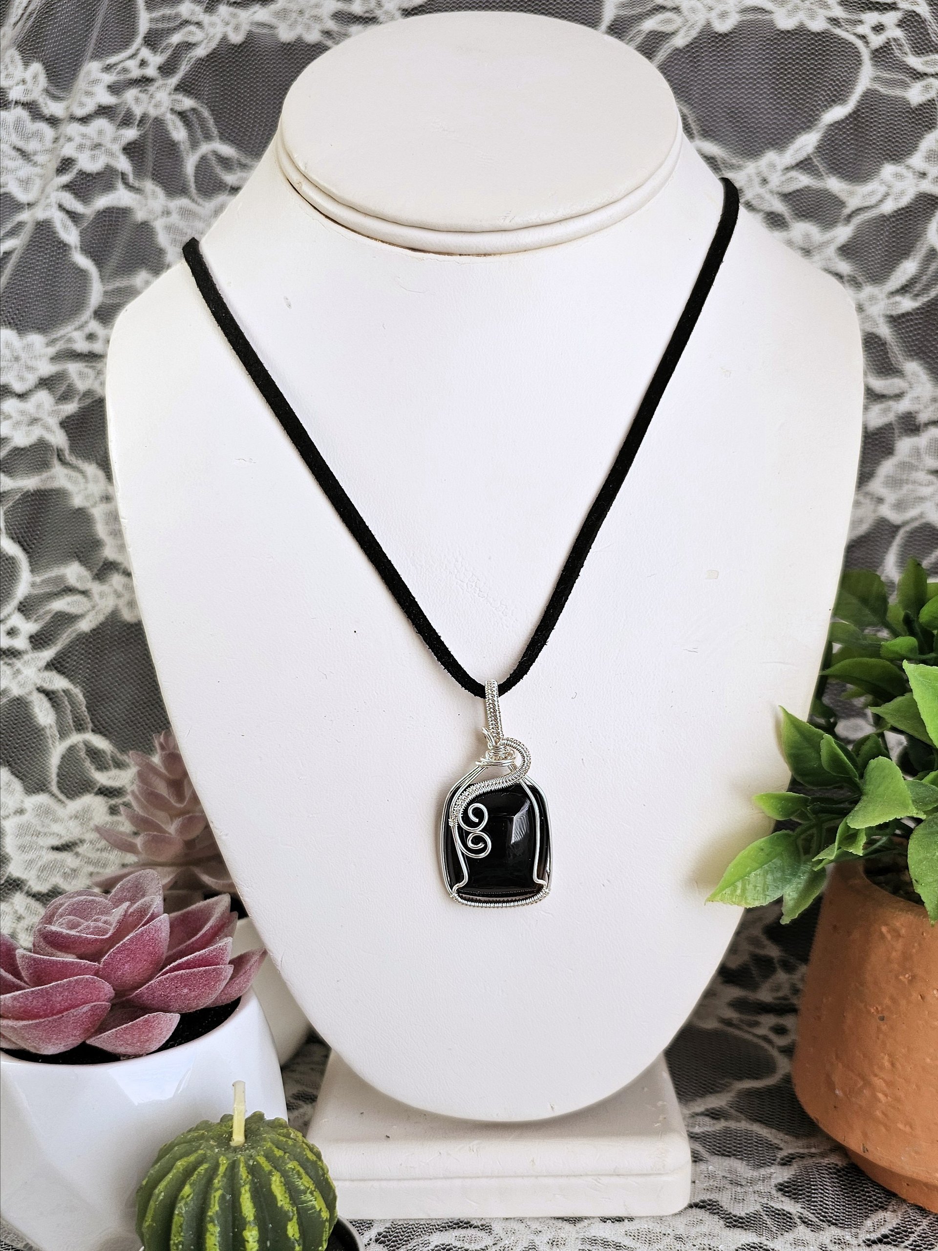 Medium Size Gemstone Pendant Collection product image (1)