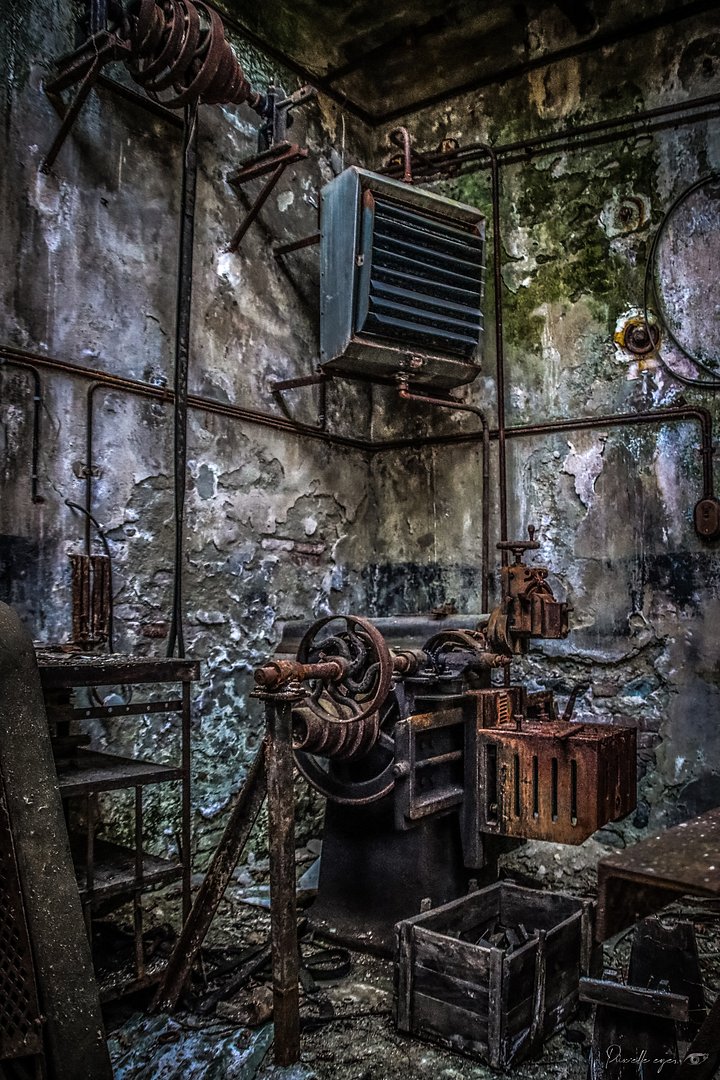 Fine Art - Echoes of Industry product image (1)