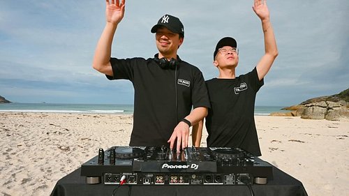Episode 130 is a scenic Classic Trance DJ Set featuring timeless melodies, euphoric breakdowns, emotional vocals, driving bas...