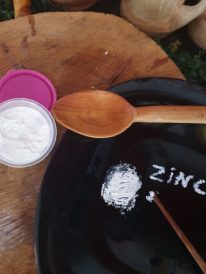 اووكسيد الزنك النقي الأبيض100 غرام product image (2)