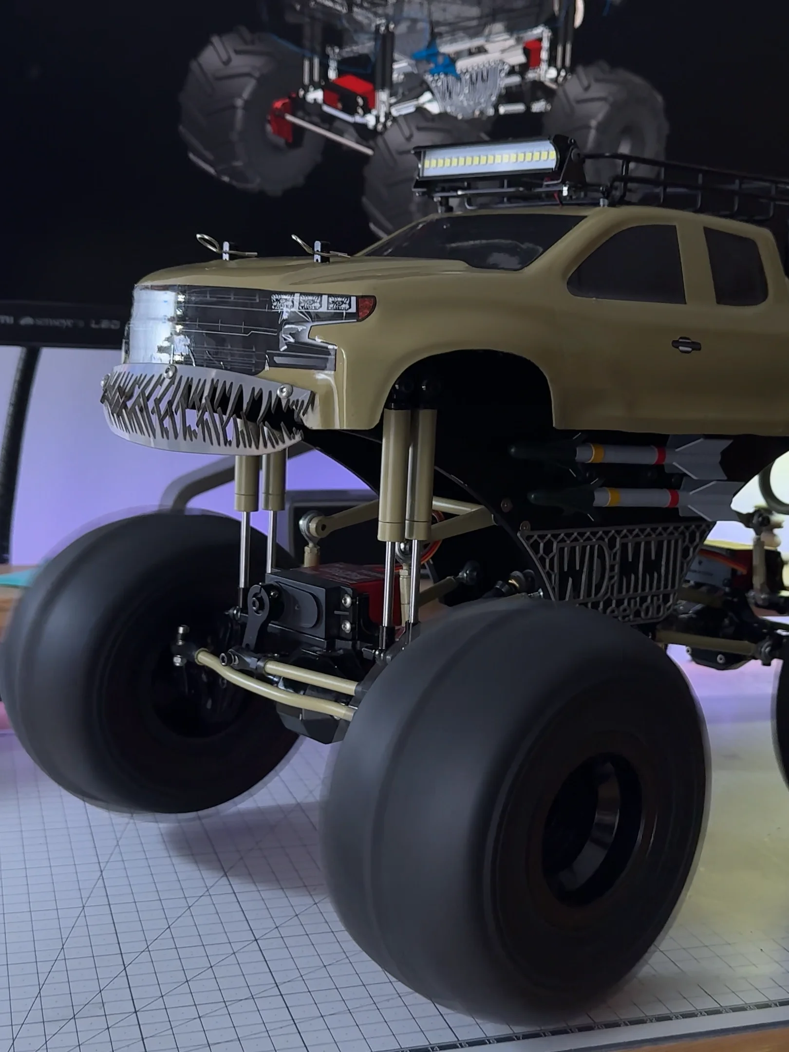 RC MONSTERTRUCK | digital diy project product image (8)