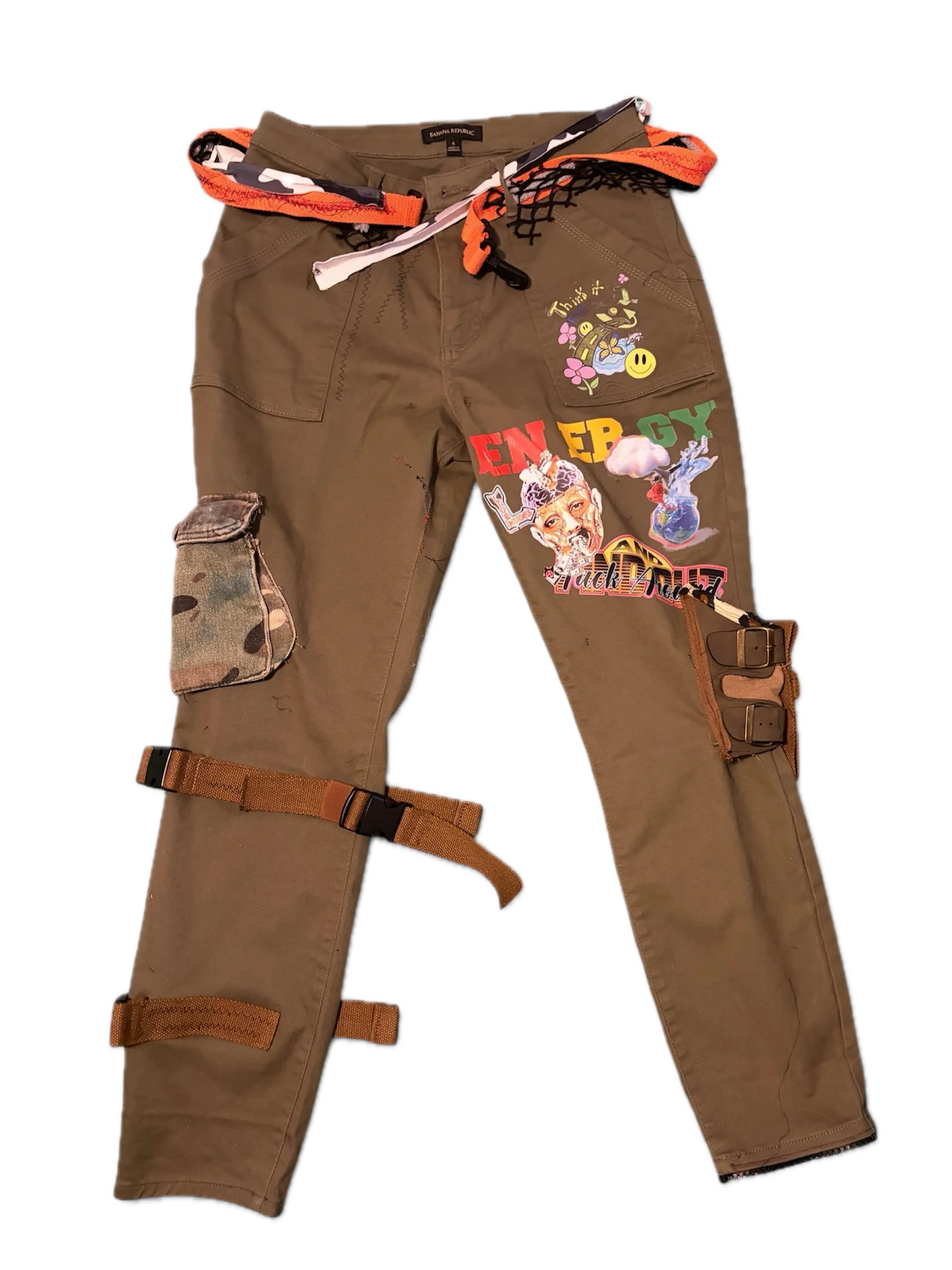 YERTOPIA - Tomb Raiders ( w ) product image (2)