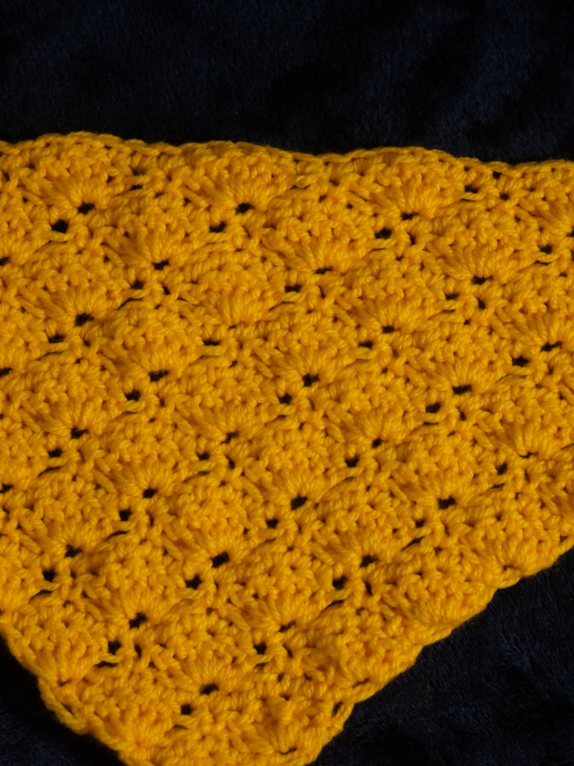 Shell stitch headband crochet pattern product image (4)