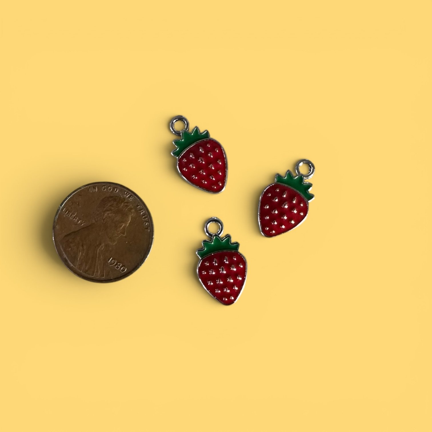 Strawberry Whinny Winners Braid and Bridle Charms for Horses | Little Shop of Ponies product image (2)