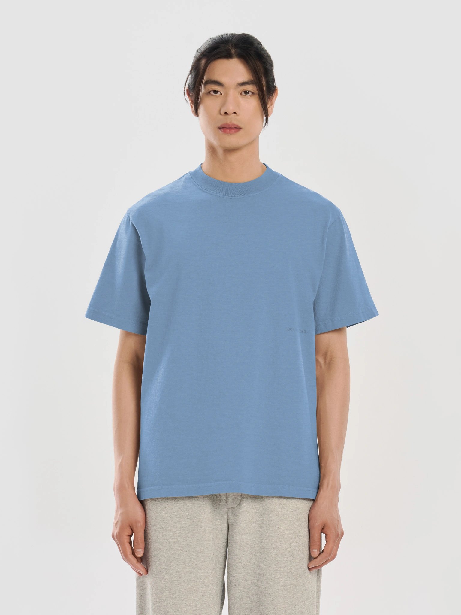 TN / 001 — LOOK CLOSER. product image (5)