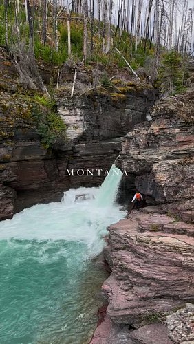 montana on my mind ⛰️
#naturelovers #glaciernp #waterfalls #outdoorslife #forestcore