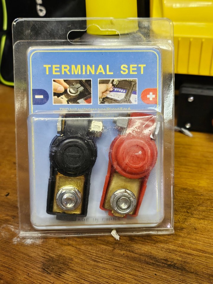 *NEW* Battery Terminal Heads Set product image (1)